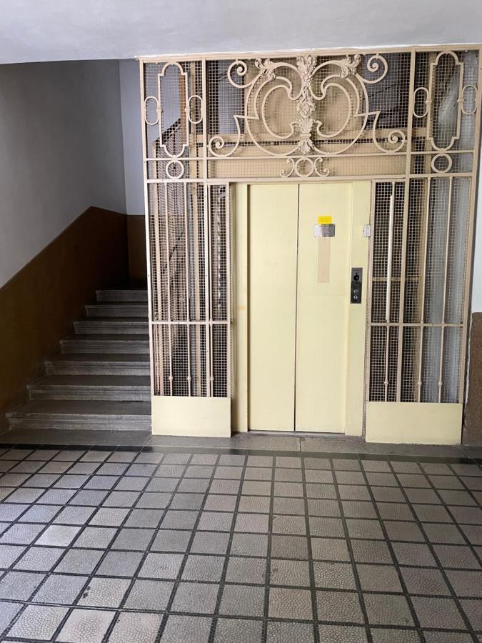 Buda Castle Apartment Boedapest Buitenkant foto