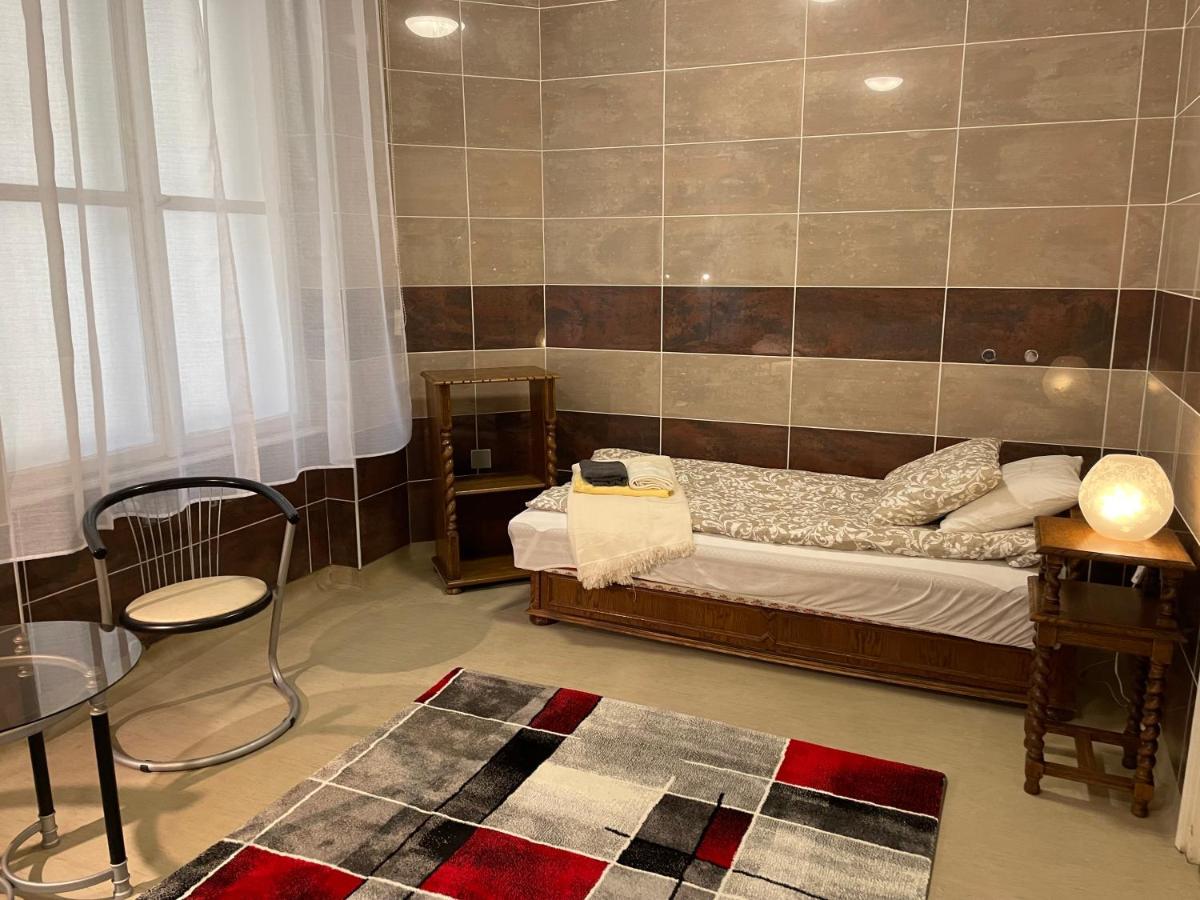 Buda Castle Apartment Boedapest Buitenkant foto
