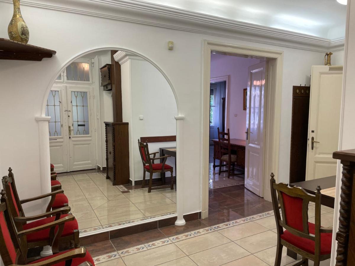 Buda Castle Apartment Boedapest Buitenkant foto