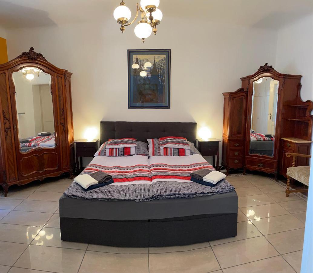 Buda Castle Apartment Boedapest Buitenkant foto